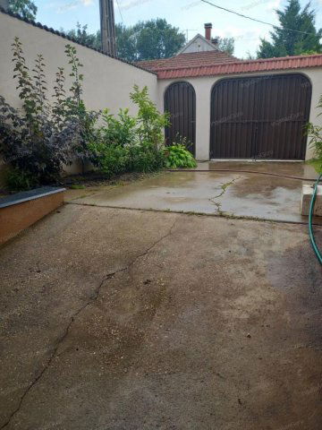 Kiadó iroda, Kecskeméten 350 E Ft / hó, 3 szobás