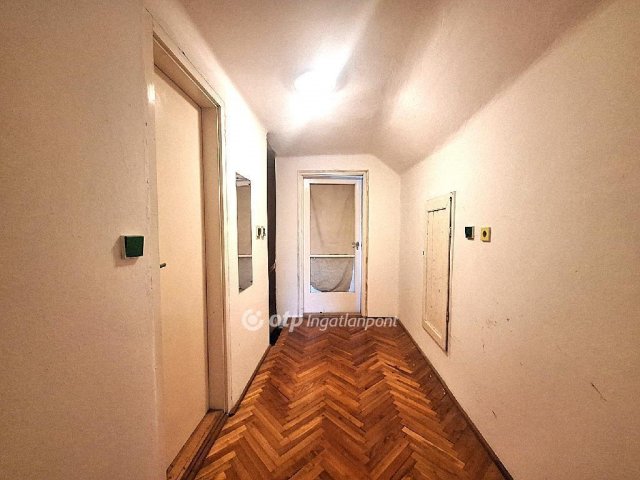Eladó családi ház, Szeghalmon 19.6 M Ft, 2+1 szobás