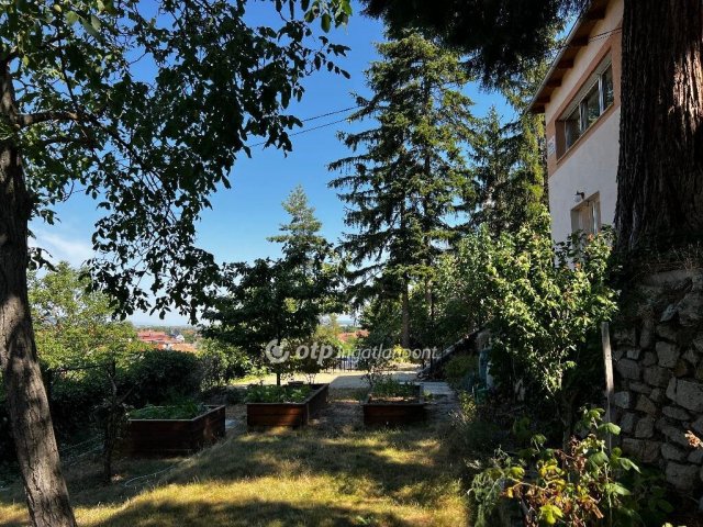 Eladó családi ház, Sopronban 142 M Ft, 4+1 szobás