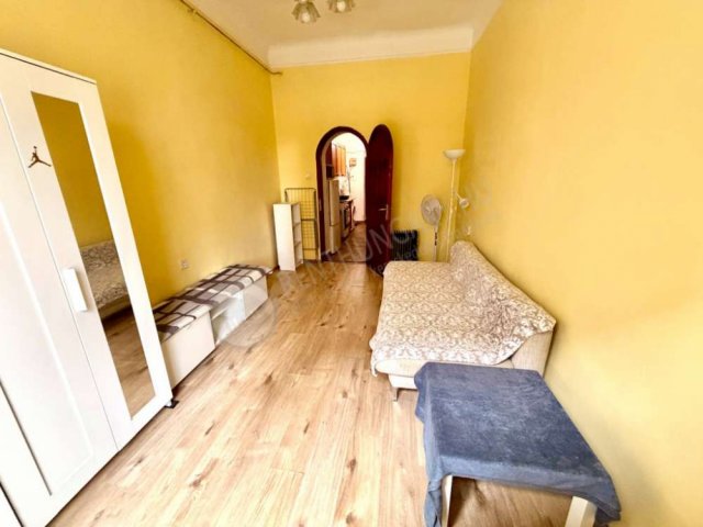 Eladó téglalakás, VIII. kerületben, Diószegi Sámuel utcában