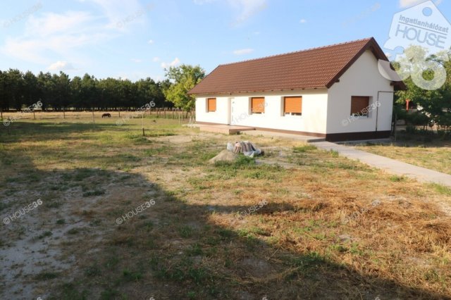Eladó családi ház, Soltszentimrén 32.5 M Ft, 2 szobás