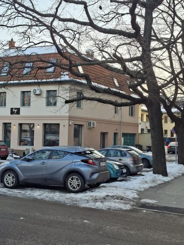 Kiadó téglalakás, albérlet, Szolnokon 140 E Ft / hó, 2 szobás