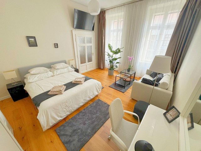 Kiadó téglalakás, albérlet, Budapesten, V. kerületben, 2 szobás