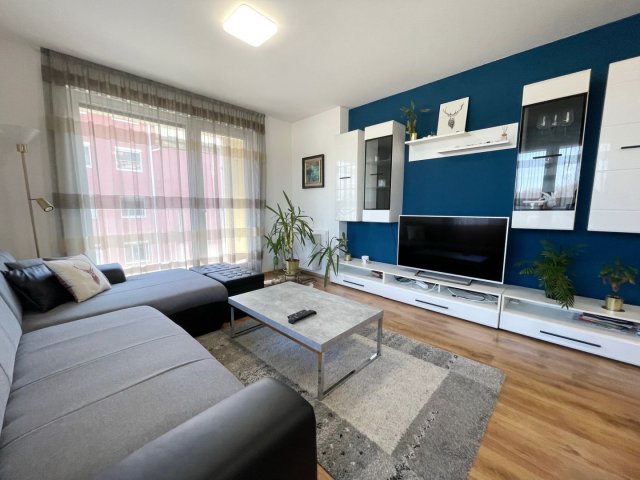 Kiadó téglalakás, albérlet, Debrecenben 330 E Ft / hó, 3 szobás