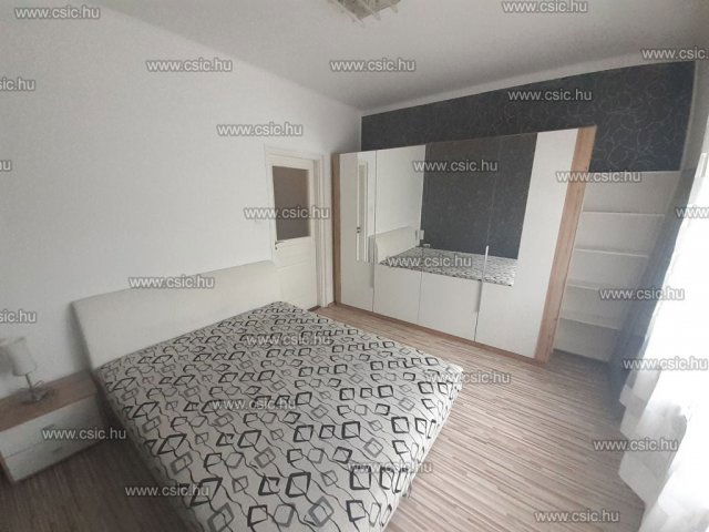 Eladó téglalakás, Budapesten, III. kerületben 89.9 M Ft