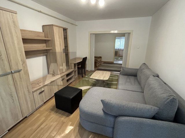 Kiadó téglalakás, albérlet, Szegeden 155 E Ft / hó, 2 szobás