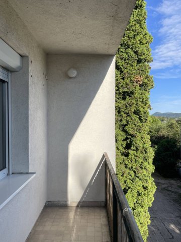 Eladó téglalakás, Pilisvörösváron 74 M Ft, 3 szobás