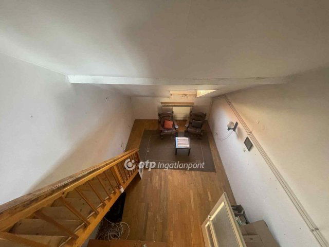 Eladó téglalakás, Kaposváron 34.9 M Ft, 2 szobás