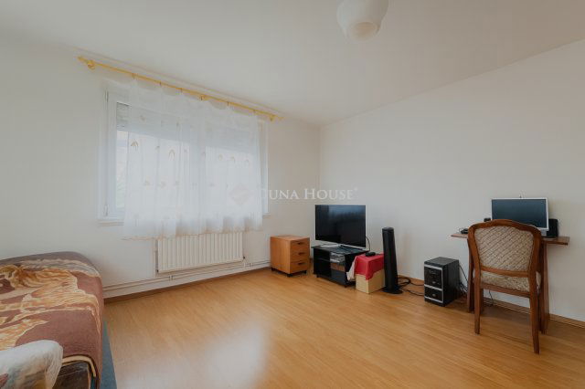 Eladó panellakás, Budapesten, XVIII. kerületben 56.9 M Ft