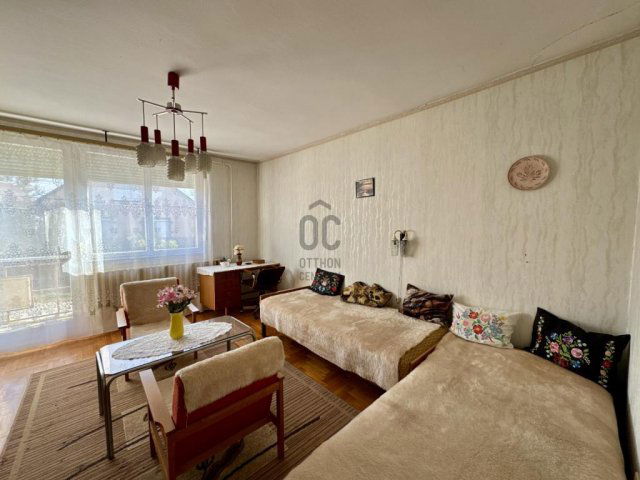 Eladó családi ház, Liszón 35 M Ft, 6 szobás