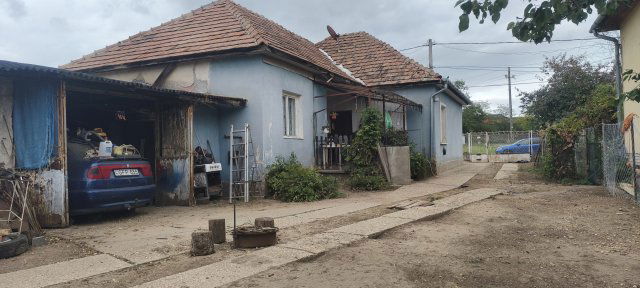 Eladó családi ház, Nagytarcsán 60 M Ft, 3+1 szobás