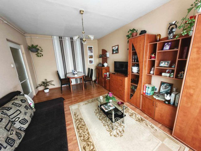 Eladó panellakás, Ajkán 25.99 M Ft, 2 szobás