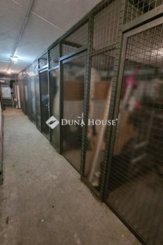 Eladó ipari ingatlan, Budapesten, XIII. kerületben 5.3 M Ft