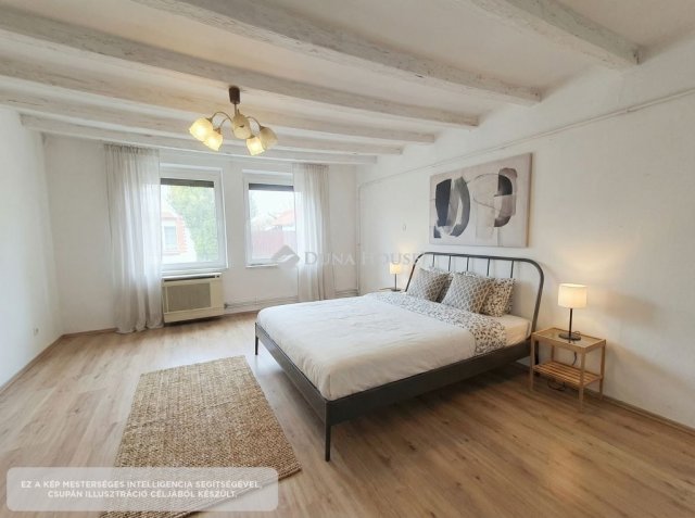 Eladó családi ház, Szegeden 29.99 M Ft, 2 szobás