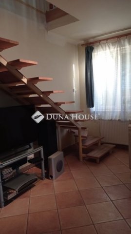 Eladó családi ház, Budapesten, XVI. kerületben 210 M Ft