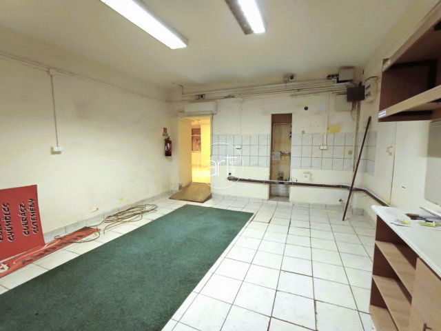 Eladó üzlethelyiség, Szegeden 39.9 M Ft / költözzbe.hu