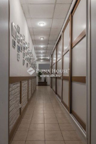 Eladó üzlethelyiség, Budapesten, XI. kerületben 287 M Ft