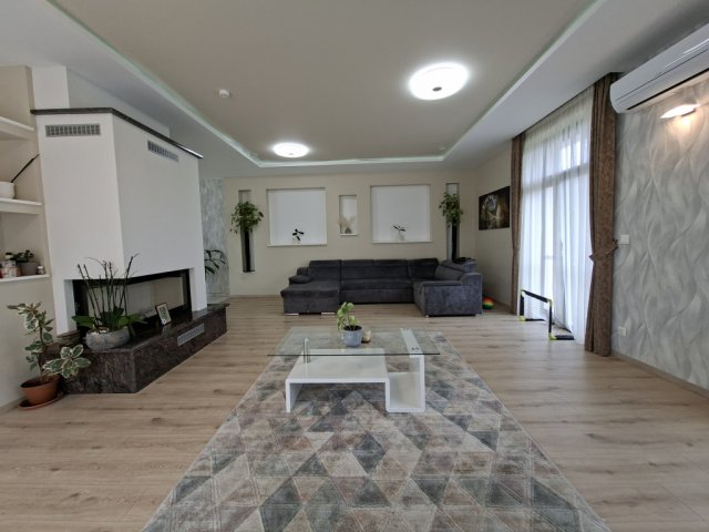 Eladó családi ház, Gyömrőn 368 M Ft, 4 szobás