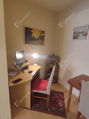 Eladó panellakás, Tatabányán 40.99 M Ft, 2 szobás