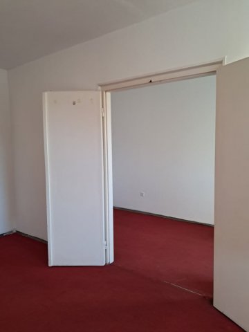 Eladó téglalakás, Ózdon, Vasvár úton 9.2 M Ft, 1+2 szobás