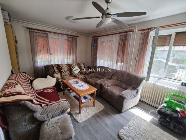 Eladó családi ház, Monorierdőn 59 M Ft, 4 szobás