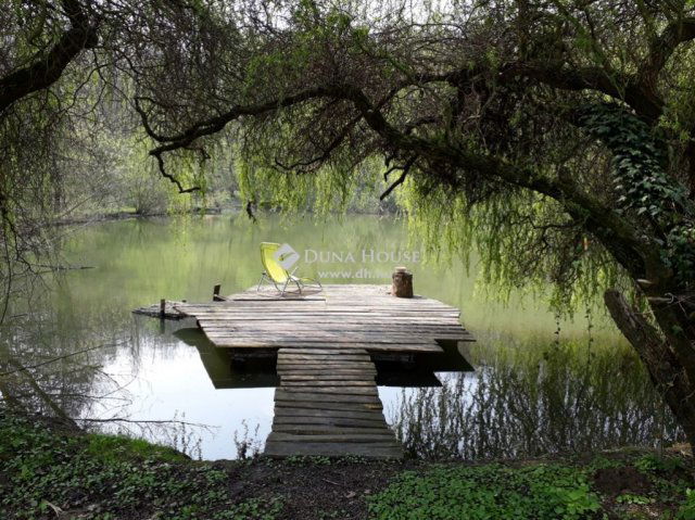 Eladó családi ház, Bárdudvarnokon 190 M Ft, 6 szobás