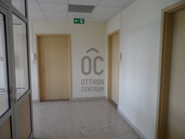 Eladó iroda, Budapesten, X. kerületben 779 M Ft