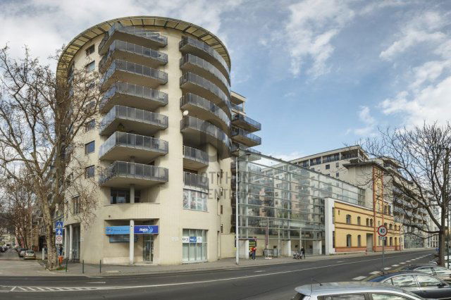 Eladó téglalakás, Budapesten, III. kerületben 96.9 M Ft