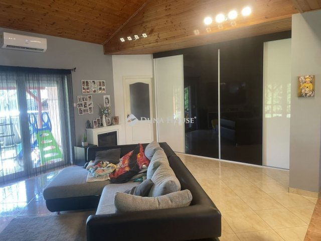 Eladó családi ház, Vasadon 73.9 M Ft, 3 szobás