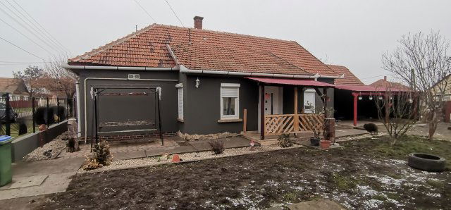 Eladó családi ház, Jászárokszálláson 16.9 M Ft, 3 szobás