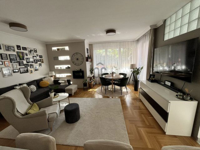 Eladó sorház, Budapesten, XV. kerületben 144.9 M Ft, 5 szobás