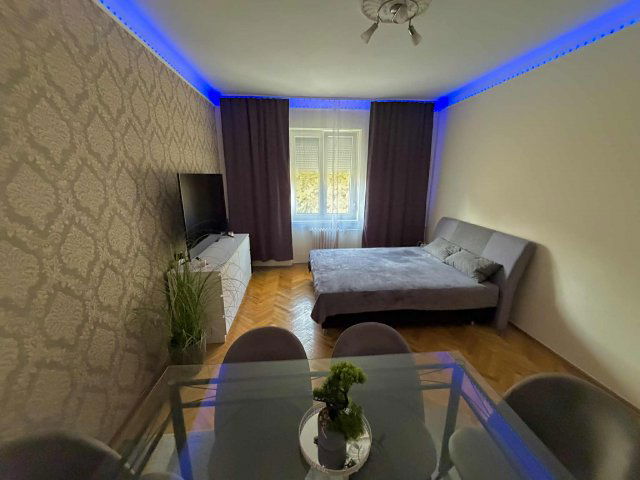 Eladó téglalakás, Dunaújvárosban 35.499 M Ft, 2 szobás