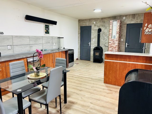 Eladó családi ház, Sümegen 22.8 M Ft, 1+1 szobás