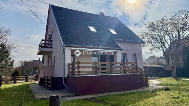 Eladó családi ház, Budapesten, XVII. kerületben 170 M Ft