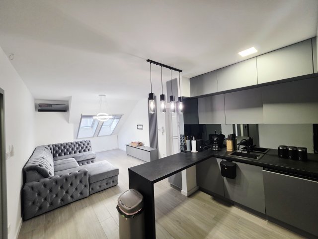 Kiadó téglalakás, albérlet, Nyíregyházán 300 E Ft / hó