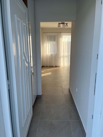 Kiadó téglalakás, albérlet, Pápán 200 E Ft / hó, 3 szobás