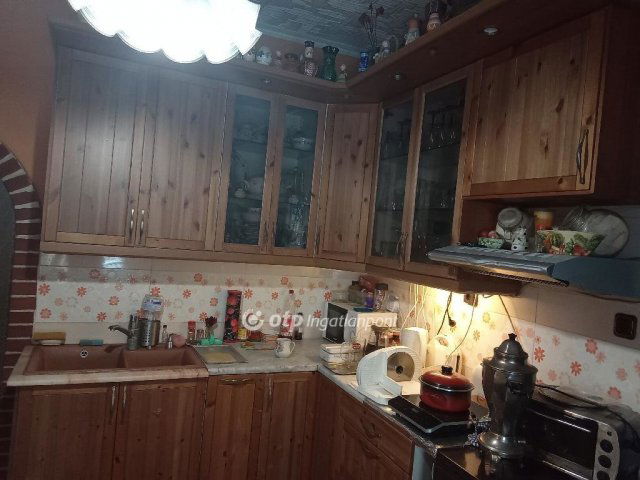 Eladó családi ház, Érden 79 M Ft, 2+1 szobás