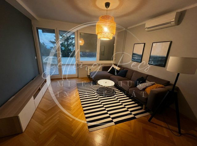 Kiadó téglalakás, albérlet, Pécsett, Csortos Gyula utcában