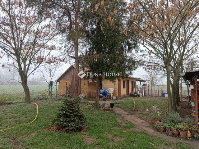 Eladó családi ház, Petőfiszálláson 24.9 M Ft, 2 szobás