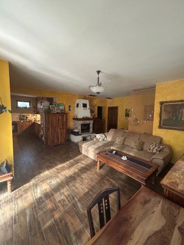 Eladó családi ház, Gödöllőn 143 M Ft, 5 szobás