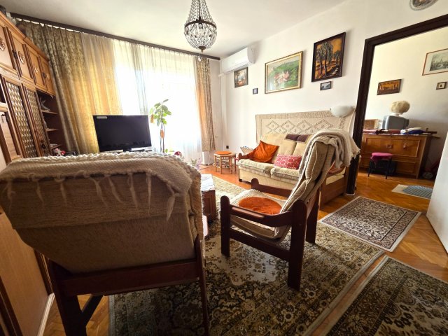 Eladó panellakás, Miskolcon 27.4 M Ft, 2 szobás