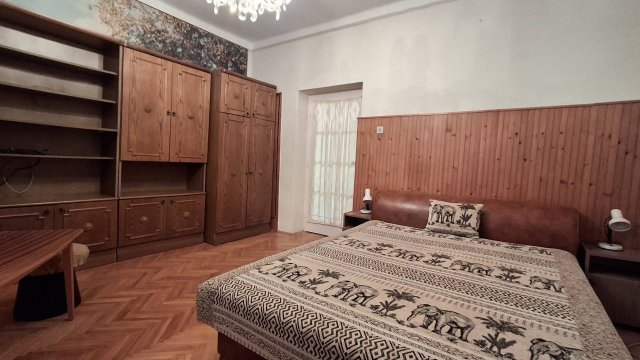 Kiadó családi ház, albérlet, Gyöngyösön 200 E Ft / hó
