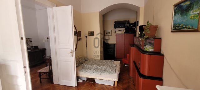 Eladó téglalakás, Budapesten, VI. kerületben 83.6 M Ft, 2 szobás