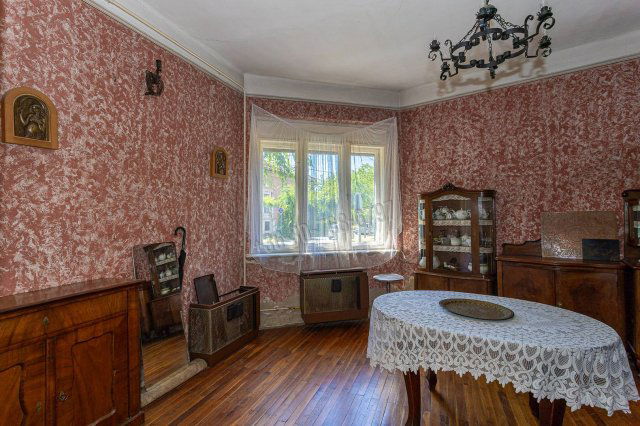 Eladó téglalakás, Vácon 56.9 M Ft, 2+1 szobás