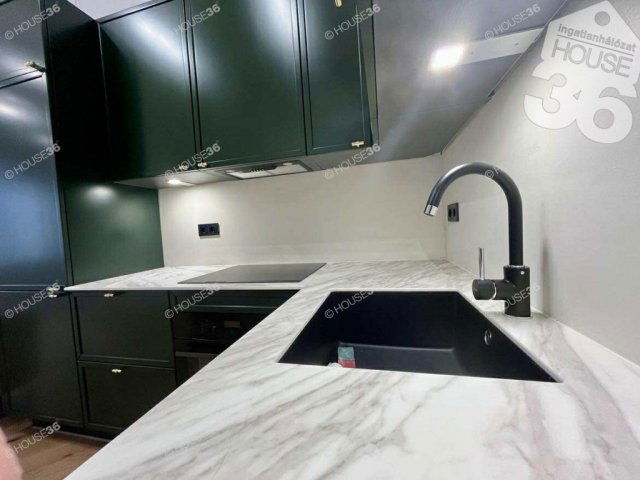 Eladó téglalakás, Kecskeméten 119.5 M Ft, 3 szobás