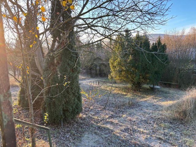 Eladó családi ház, Pomázon 23 M Ft, 2 szobás