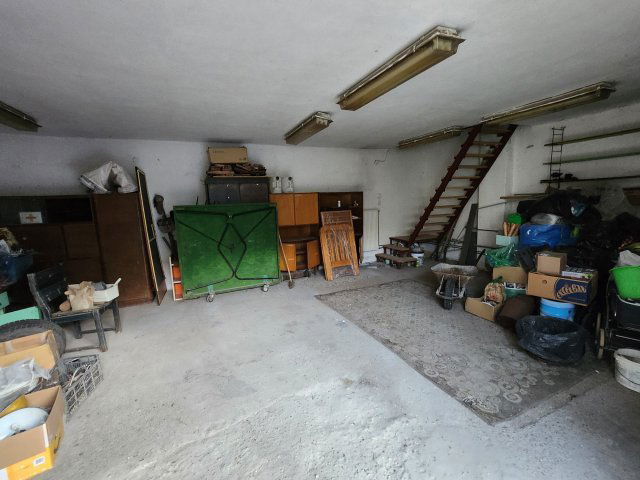 Eladó családi ház, Érden 144 M Ft, 6 szobás