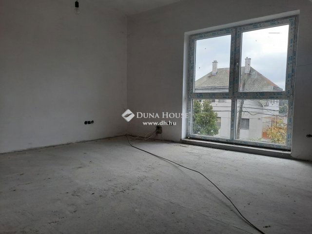 Eladó ikerház, Budapesten, X. kerületben 90 M Ft, 5 szobás