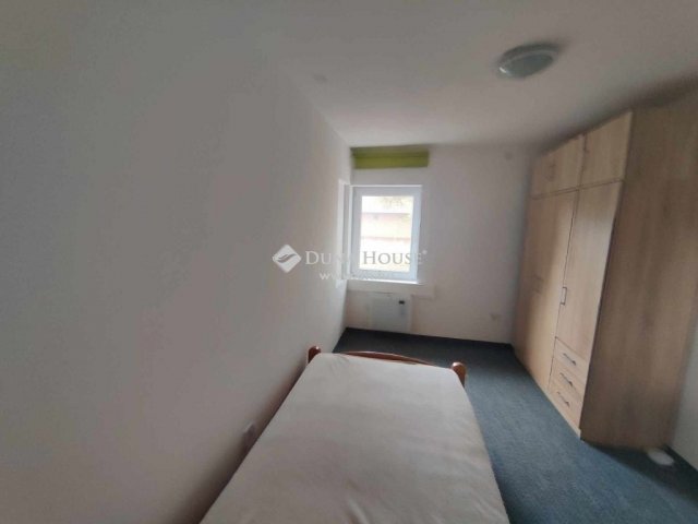 Eladó családi ház, Kókán 44.9 M Ft, 4 szobás