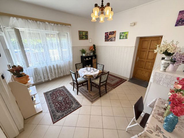 Eladó családi ház, Hajdúböszörményen 43 M Ft, 3 szobás